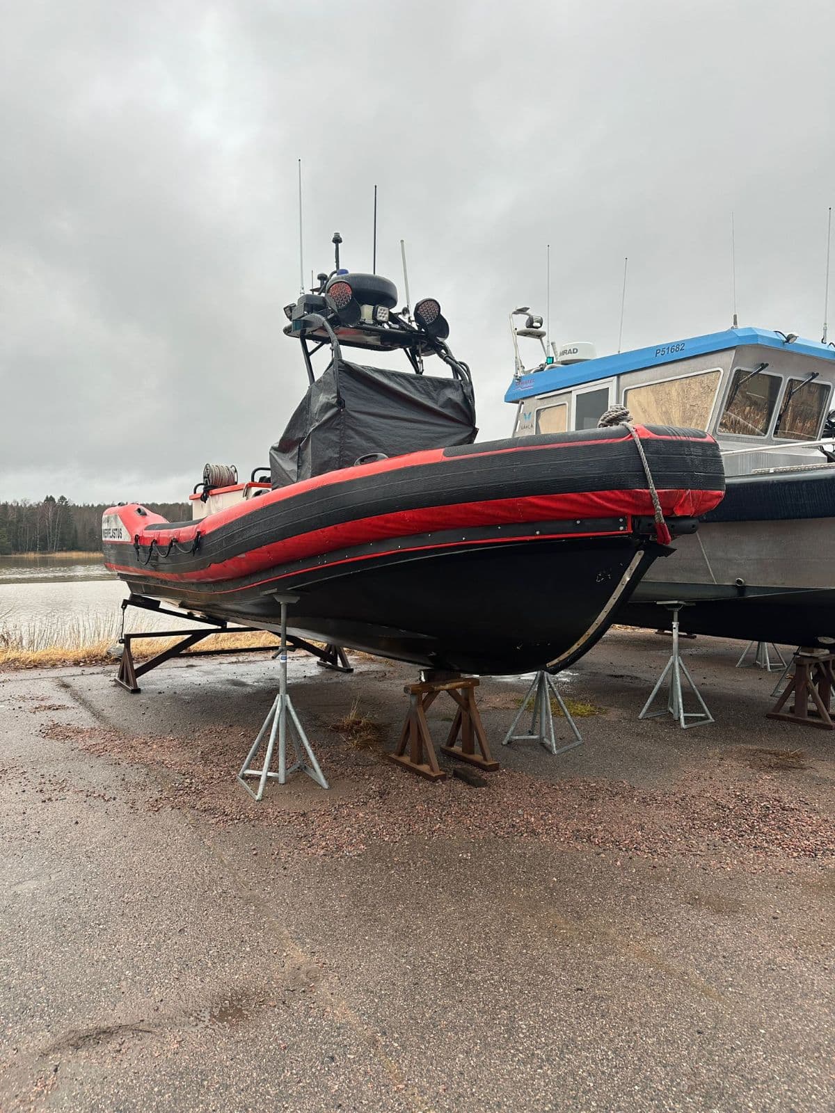 Ennen: vene ilman suojausta